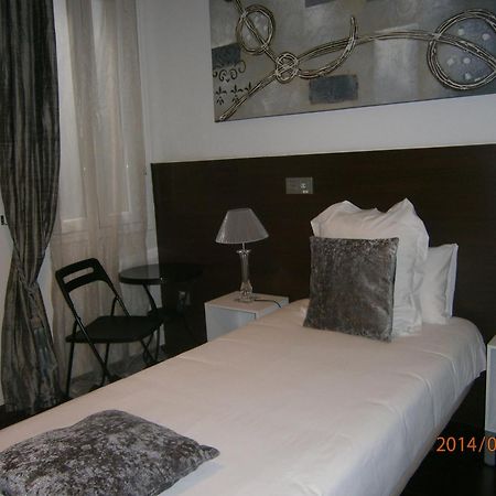 Thc Latina Hostel Madrid Rom bilde