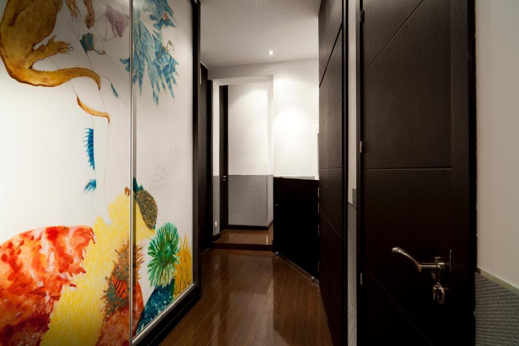 Thc Latina Hostel Madrid Eksteriør bilde