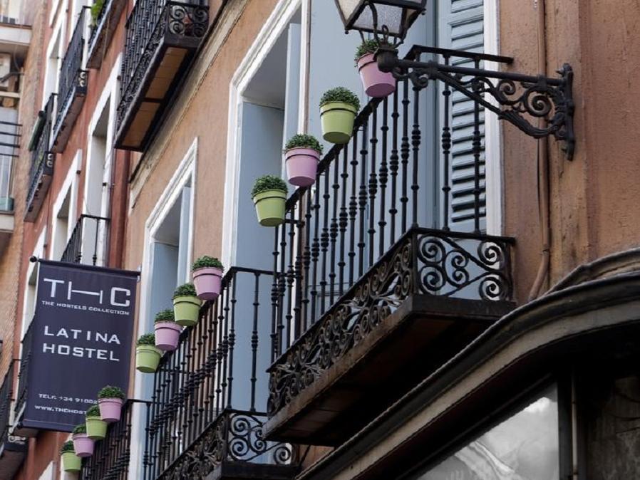 Thc Latina Hostel Madrid Eksteriør bilde